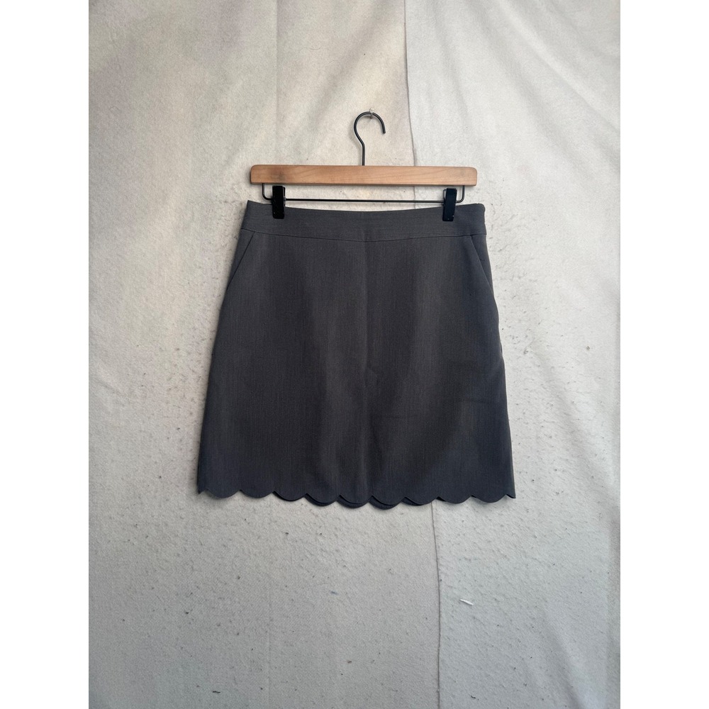 Loft Scalloped Hem Mini Skirt Gray Size 4 Side Zip Stretch Pockets 493588